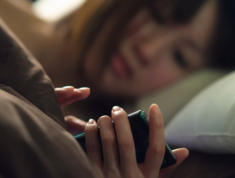 effetti negativi sul sonno a causa dei dispositivi elettronici